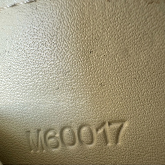 Authentic Louis Vuitton Zippy leather wallet 🔥 DEAL - Picture 8 of 16